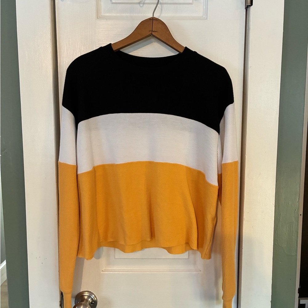 Hollister Black Boyfriend Tee XS
